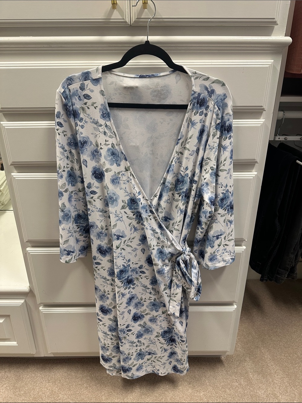 Caden Lane Blue and White Floral Wrap nursing/maternity Robe